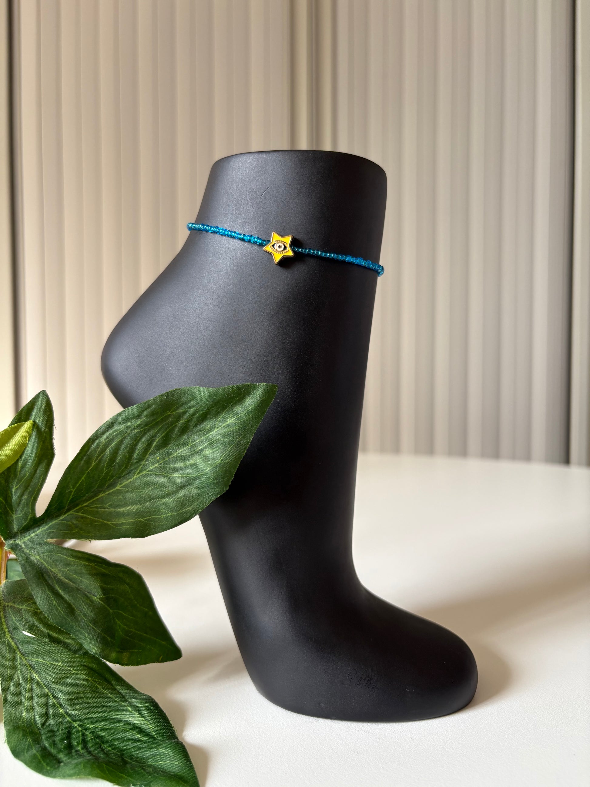 Nuance sensuelle bijou de cheville Cynae