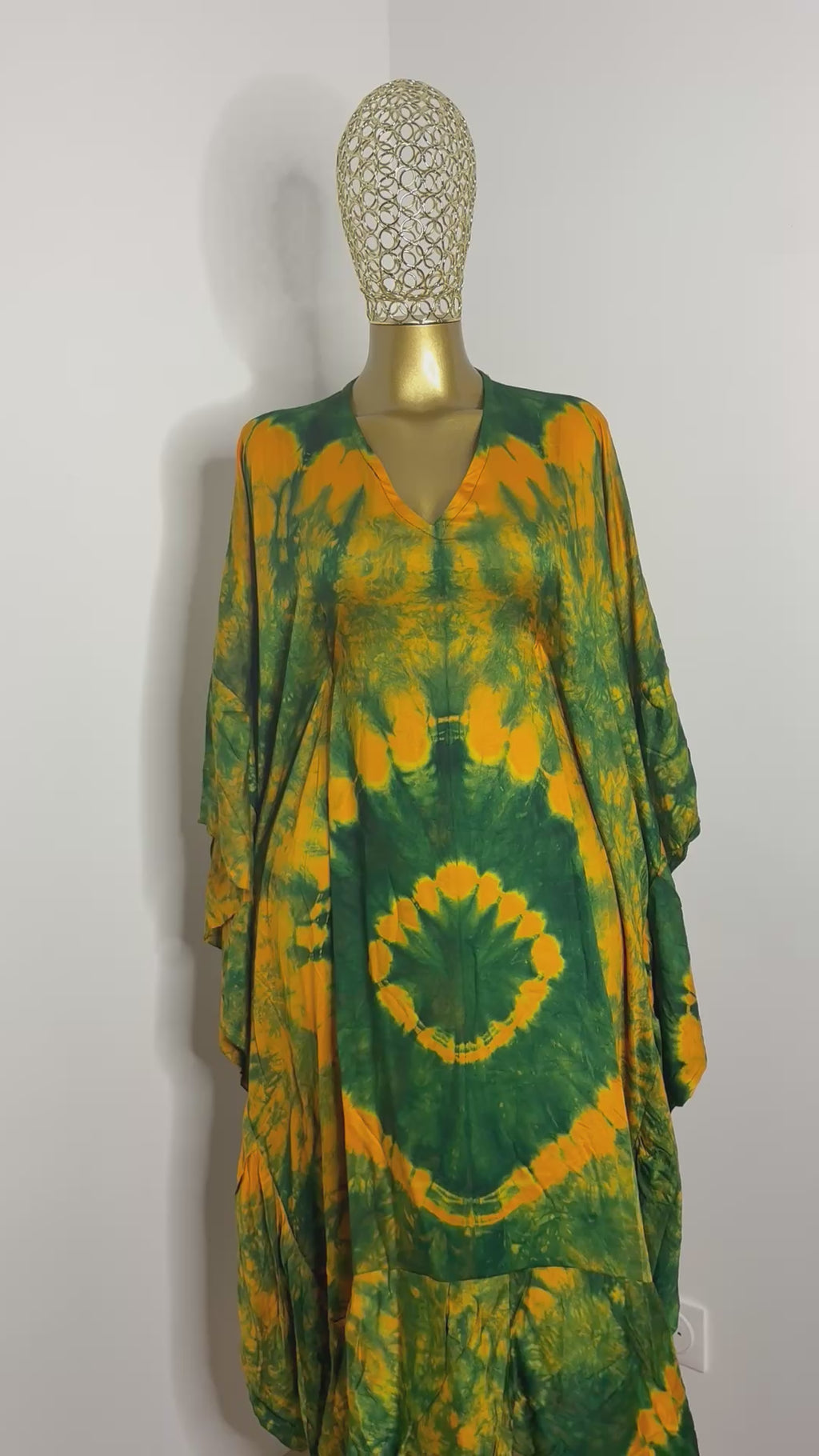 Robe Latifa