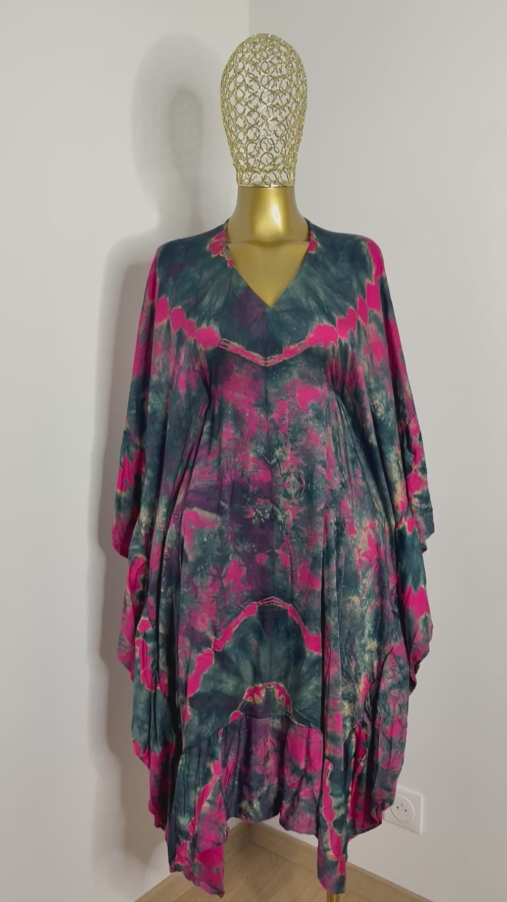 Robe Latifa